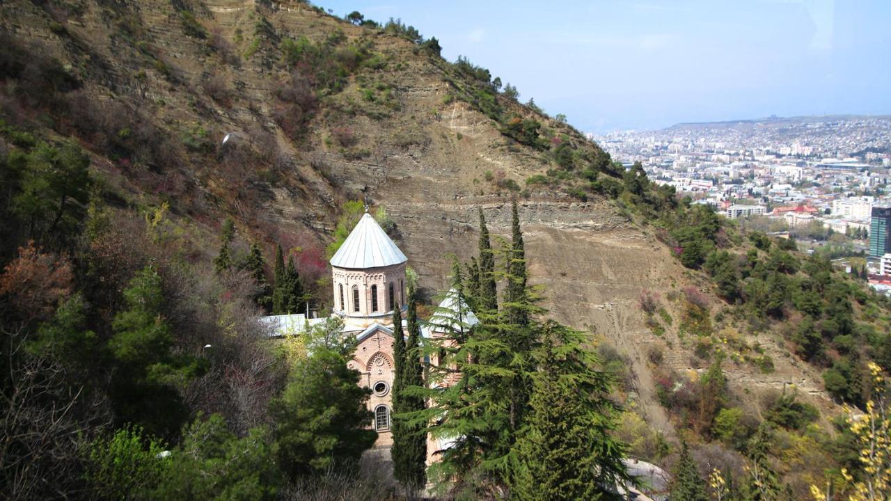 Aleqsandra Apartment Tbilisi Exterior photo